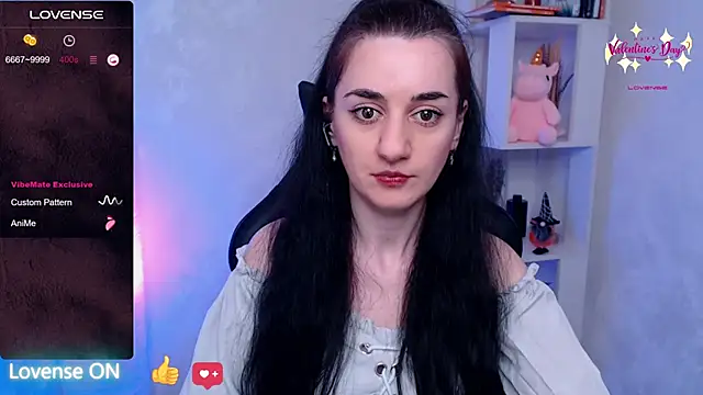 Snapshot of JessicaAlfo chatting on February 13, 8:59 am JessicaAlfo online show from February 13, 8:59 am