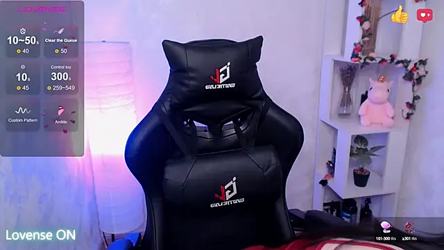 Snapshot of JessicaAlfo chatting on February 28, 11:47 am JessicaAlfo online show from February 28, 11:47 am