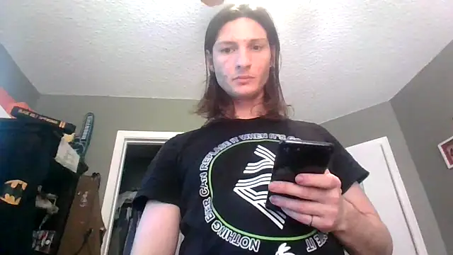 Snapshot of HarvryBlaze chatting on February 1, 7:23 pm HarvryBlaze online show from February 1, 7:23 pm