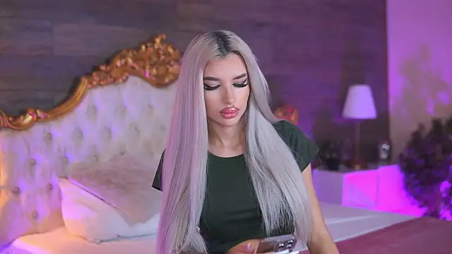 Snapshot of Juicy_Jessye chatting on October 10, 7:46 pm Juicy Jessye online show from October 10, 7:46 pm