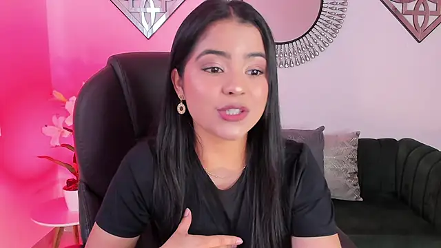 Layla Breezee online show from February 8, 12:52 pm