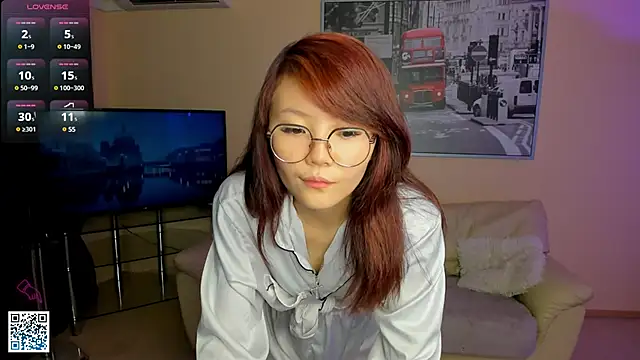 SilverAmos online show from February 7, 7:38 pm