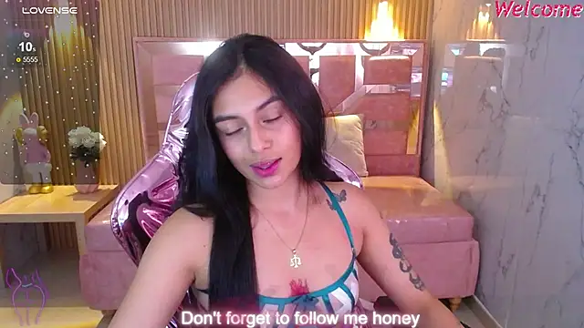 Snapshot of lilith_petit_sub chatting on March 4, 6:26 am lilith petit sub online show from March 4, 6:26 am