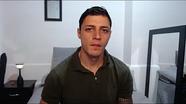 Frank Millers online show from May 5, 7:44 pm