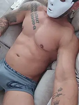 badbrown online show from November 10, 10:47 am