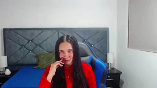 victoria adams07 online show from November 4, 7:46 pm