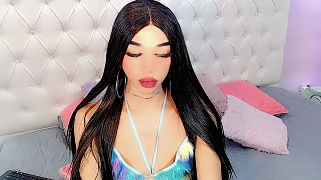 Rosebigcok online show from January 28, 12:05 am