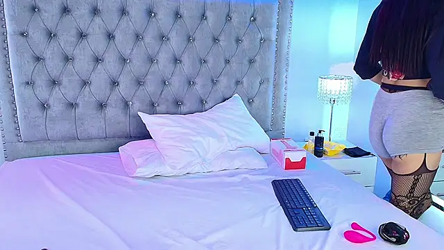 Charlotte ethan online show from January 22, 10:29 am