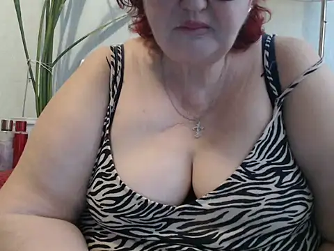 DeniseeRosea online show from May 17, 5:27 am