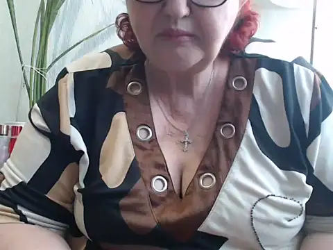 DeniseeRosea online show from May 18, 4:40 am