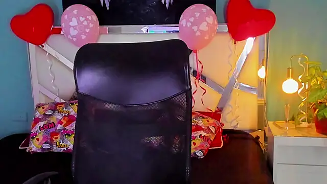 lilith mesa online show from February 24, 8:27 am