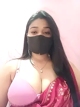 Snapshot of Simran-001 chatting on April 18, 1:04 pm Simran-001 online show from April 18, 1:04 pm