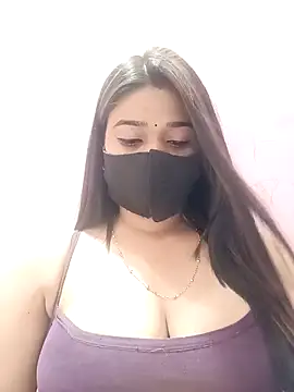 Snapshot of Simran-001 chatting on April 26, 12:58 pm Simran-001 online show from April 26, 12:58 pm
