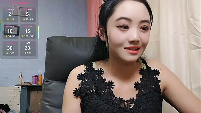 Snapshot of ManMan-520 chatting on November 1, 8:00 pm ManMan-520 online show from November 1, 8:00 pm