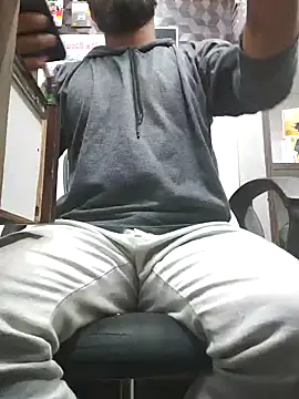 Snapshot of RaviRoy2326 chatting on January 28, 4:52 pm RaviRoy2326 online show from January 28, 4:52 pm