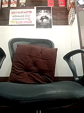 Snapshot of RaviRoy2326 chatting on February 8, 4:25 am RaviRoy2326 online show from February 8, 4:25 am