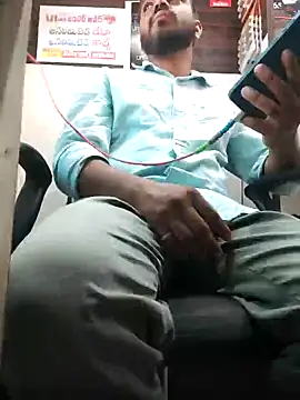 Snapshot of RaviRoy2326 chatting on February 12, 4:23 am RaviRoy2326 online show from February 12, 4:23 am