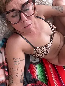 I am babydoll online show from November 25, 3:56 pm