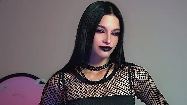 Snapshot of BeverlyMost chatting on February 10, 6:56 pm BeverlyMost online show from February 10, 6:56 pm