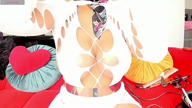 willow boobs online show from September 13, 8:41 pm