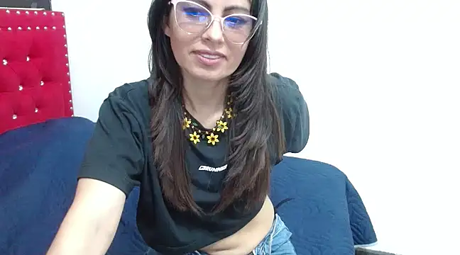 Snapshot of ShairaMarss chatting on January 21, 2:59 pm ShairaMarss online show from January 21, 2:59 pm