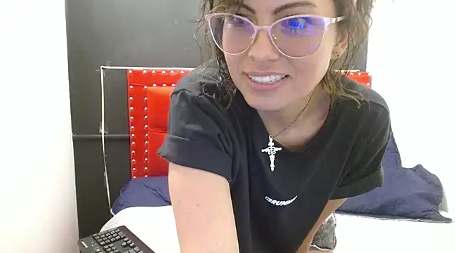 Snapshot of ShairaMarss chatting on January 31, 5:10 pm ShairaMarss online show from January 31, 5:10 pm