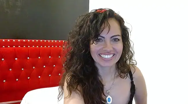 Snapshot of ShairaMarss chatting on February 24, 2:37 pm ShairaMarss online show from February 24, 2:37 pm