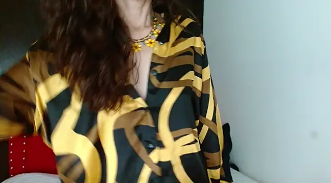 Snapshot of ShairaMarss chatting on February 26, 1:41 pm ShairaMarss online show from February 26, 1:41 pm