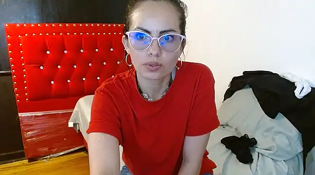 Snapshot of ShairaMarss chatting on March 18, 8:15 pm ShairaMarss online show from March 18, 8:15 pm