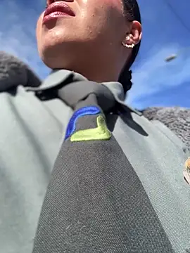 Snapshot of Ariana-07 chatting on October 22, 12:38 pm Ariana-07 online show from October 22, 12:38 pm