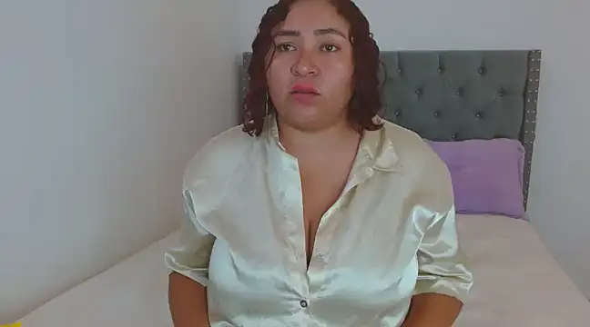 KarlaWild online show from March 6, 6:26 pm