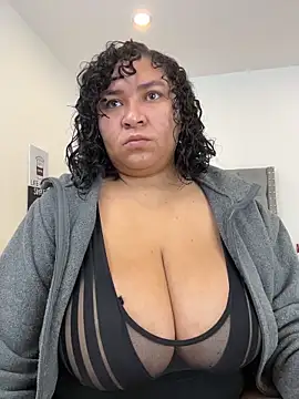 KarlaWild online show from September 23, 3:15 pm