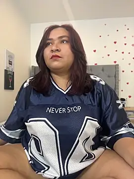 KarlaWild online show from May 11, 7:33 pm