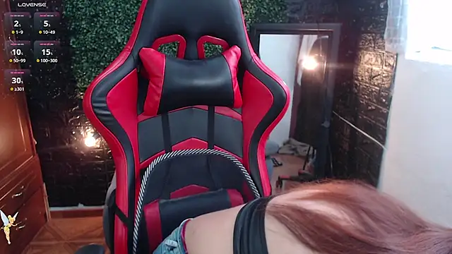 natyk m online show from November 7, 4:18 pm