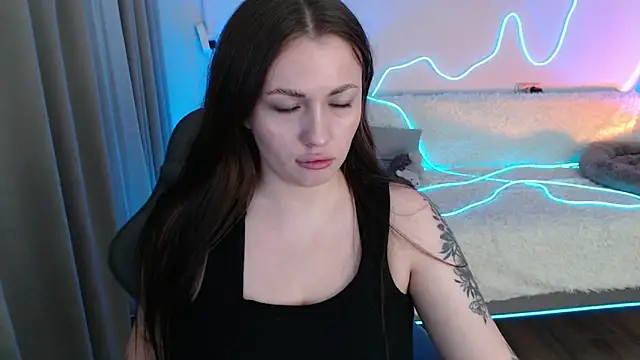 Ollie James online show from September 12, 8:20 pm