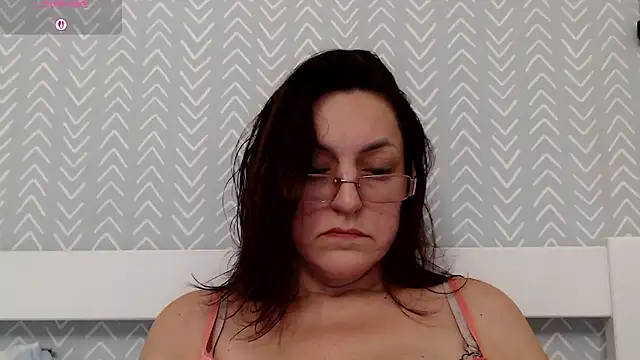 Soffya Soy online show from March 17, 9:29 pm