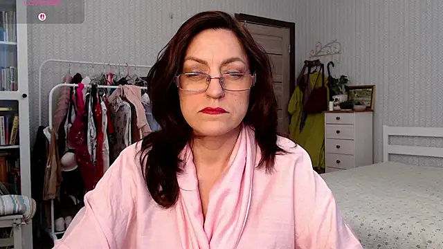 Snapshot of Soffya_Soy chatting on April 16, 6:58 am Soffya Soy online show from April 16, 6:58 am