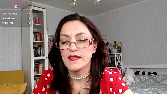 Snapshot of Soffya_Soy chatting on April 30, 6:53 am Soffya Soy online show from April 30, 6:53 am