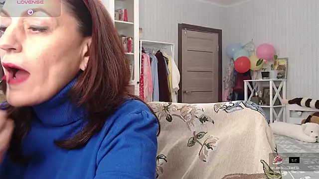 Snapshot of Soffya_Soy chatting on May 1, 8:13 pm Soffya Soy online show from May 1, 8:13 pm