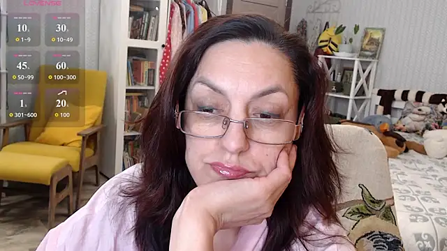 Soffya Soy online show from May 7, 2:22 pm