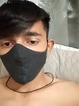 Snapshot of vas02vir chatting on February 8, 6:43 am vas02vir online show from February 8, 6:43 am