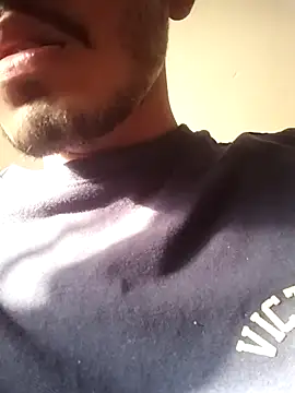 Snapshot of vas02vir chatting on February 19, 10:56 am vas02vir online show from February 19, 10:56 am