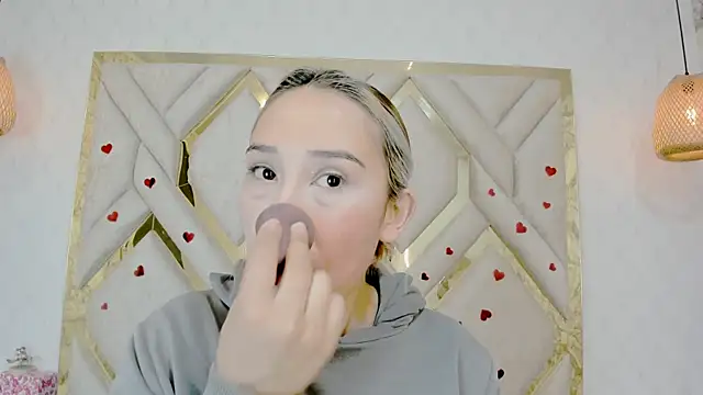 Lannajansen online show from March 3, 2:15 pm