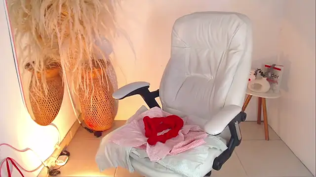 Sofi BBW online show from December 5, 12:47 pm