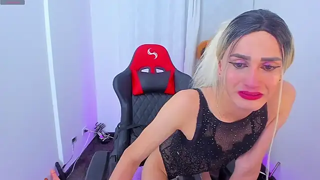 Sexy valgirl online show from April 30, 3:02 am