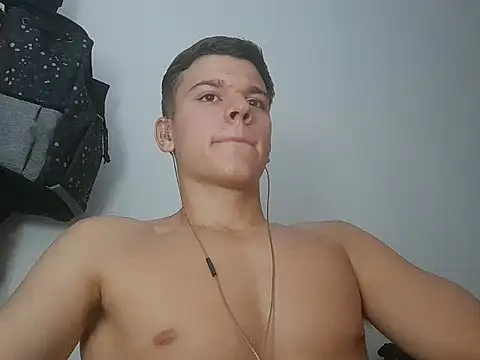 Snapshot of vitorsafado19 chatting on February 9, 4:57 am vitorsafado19 online show from February 9, 4:57 am