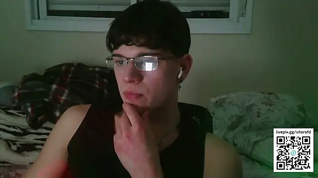 Snapshot of vitorsafado19 chatting on October 9, 3:04 am vitorsafado19 online show from October 9, 3:04 am