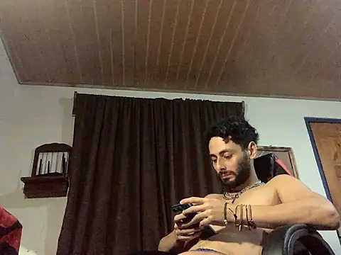 Nooneisthis online show from May 8, 7:03 am