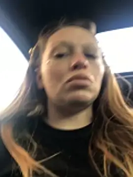 Snapshot of barbieinbondage7 chatting on December 18, 9:43 pm barbieinbondage7 online show from December 18, 9:43 pm