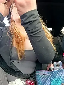 barbieinbondage7 online show from March 13, 11:22 pm